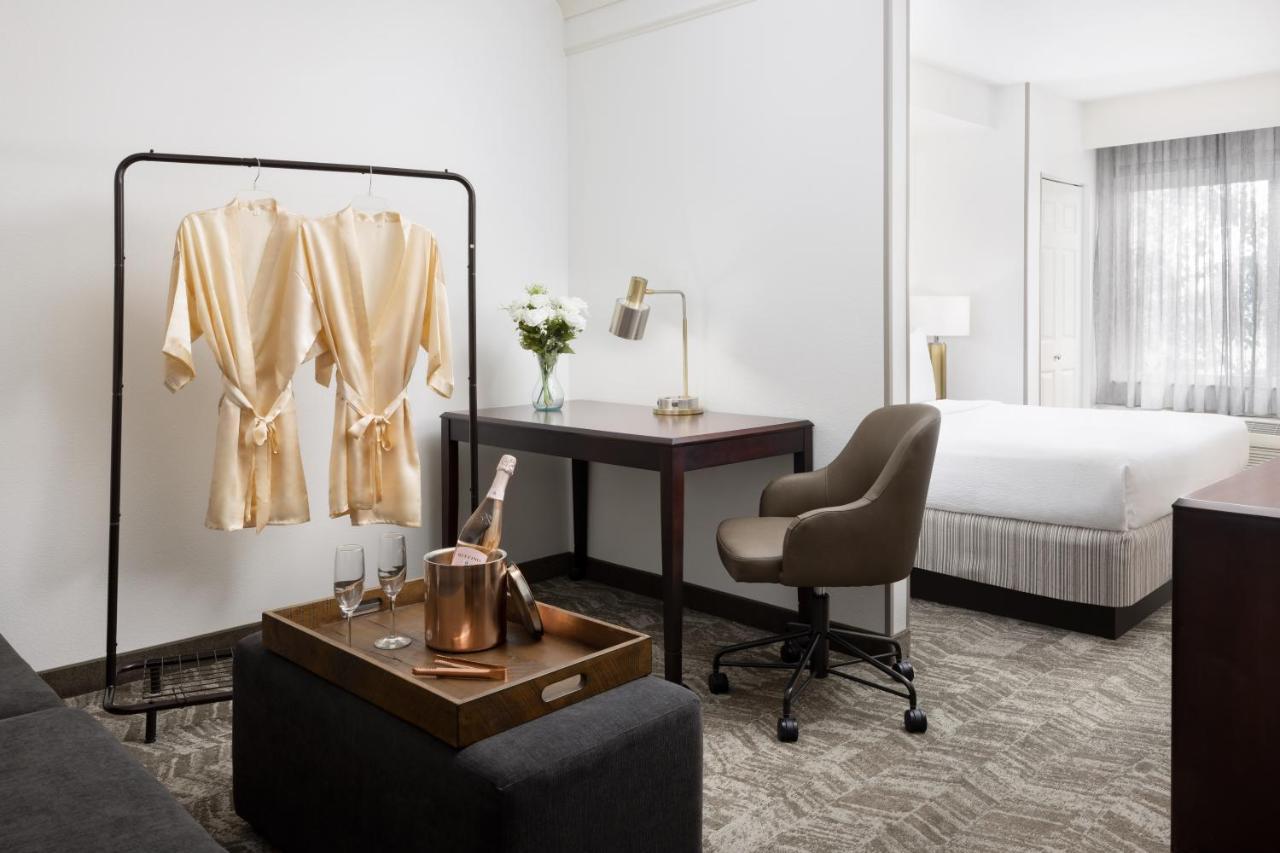 Springhill Suites Φρέσνο Εξωτερικό φωτογραφία